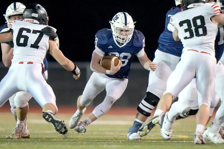 Abington program offers new challenges for Golden Tigers